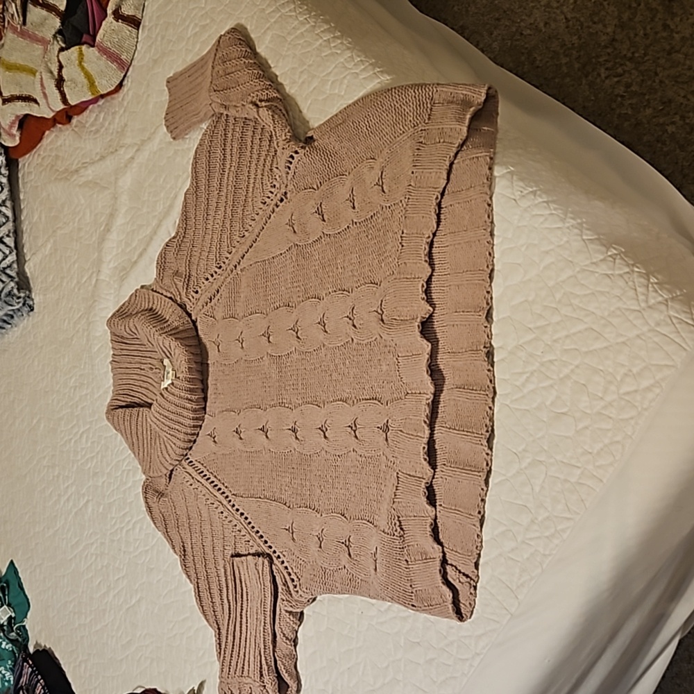 Sweater - Picture 3 of 4
